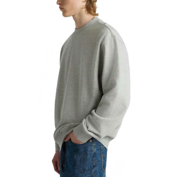 Vans Original Standard Loose szürke pulóver, bő szabással és minimál Vans logóval.
