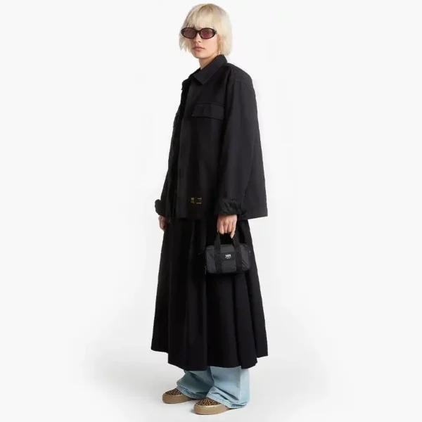 Mcavoy Zip Station Jacket – közepes súlyú pamut twill kabát, cipzáros és patentos záródással, praktikus zsebekkel.