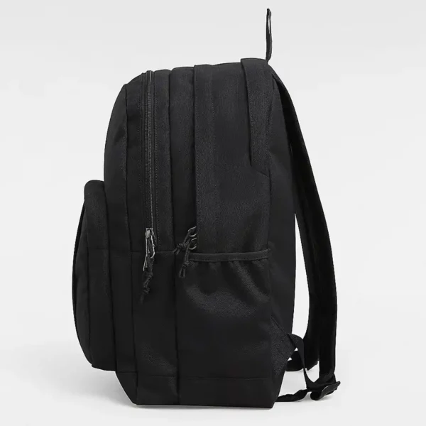 Vans Old Skool Trek hátizsák fekete színben, laptop rekesszel és oldalsó víztartó zsebbel.