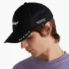 Vans Y2V Strapback sapka extra logokkal és állítható pamutpánttal.