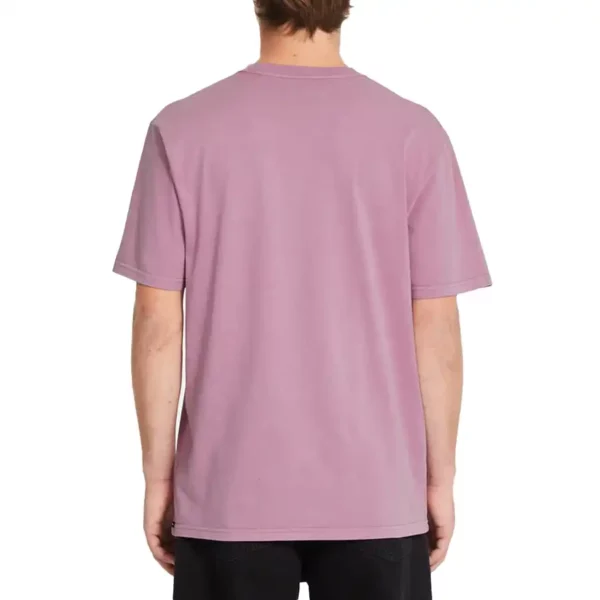 Volcom Solid Stone Emb póló steel purple színben, prémium pamutból, hímzett logóval.