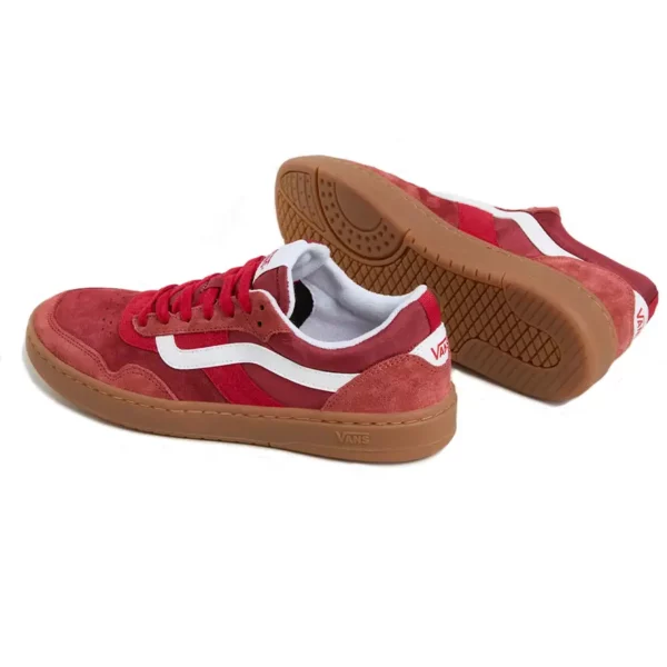 Vans Cruze 3.0 cipő piros színben gumi talppal – klasszikus dizájn és modern kényelem egy cipőben.