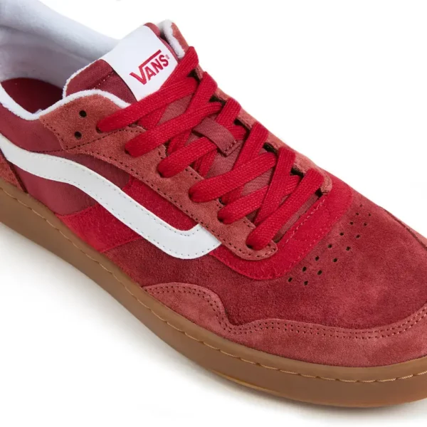 Vans Cruze 3.0 cipő piros színben gumi talppal – klasszikus dizájn és modern kényelem egy cipőben.
