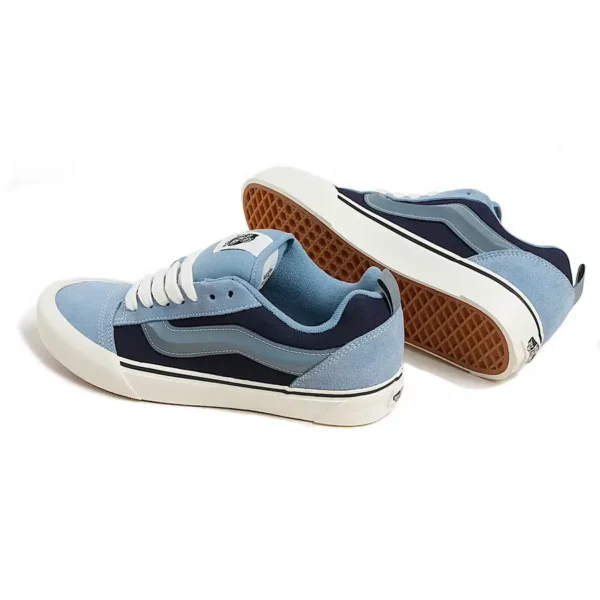 Vans Knu Skool cipő tri-tone parisian night - kék színben. Vans Knu Skool cipő kék.