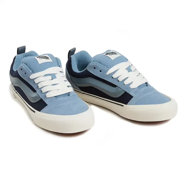 Vans Knu Skool cipő tri-tone parisian night - kék színben. Vans Knu Skool cipő kék.