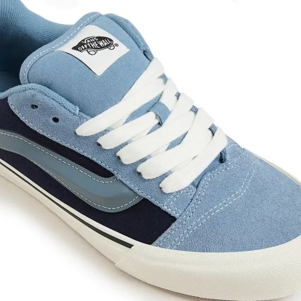 Vans Knu Skool cipő tri-tone parisian night - kék színben. Vans Knu Skool cipő kék.