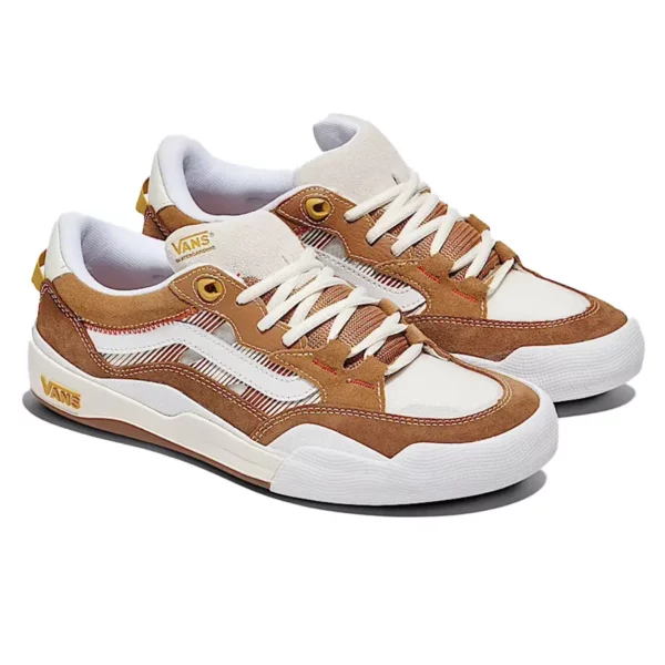 Vans Skate 2 Wayvee cipő – légáteresztő hálós felsőrész, PopCush™ talpbetét és Wafflecup™ szerkezet a maximális teljesítményért barna színben.