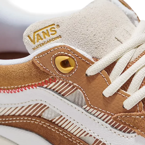Vans Skate 2 Wayvee cipő – légáteresztő hálós felsőrész, PopCush™ talpbetét és Wafflecup™ szerkezet a maximális teljesítményért barna színben.