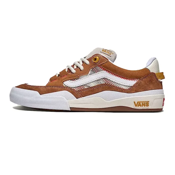 Vans Skate 2 Wayvee cipő – légáteresztő hálós felsőrész, PopCush™ talpbetét és Wafflecup™ szerkezet a maximális teljesítményért barna színben.