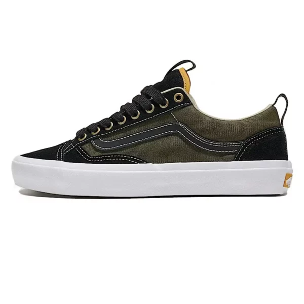 Vans Skate Old Skool 36+ fekete és zöld színű gördeszkás cipő – ikonikus stílus modern frissítésekkel.