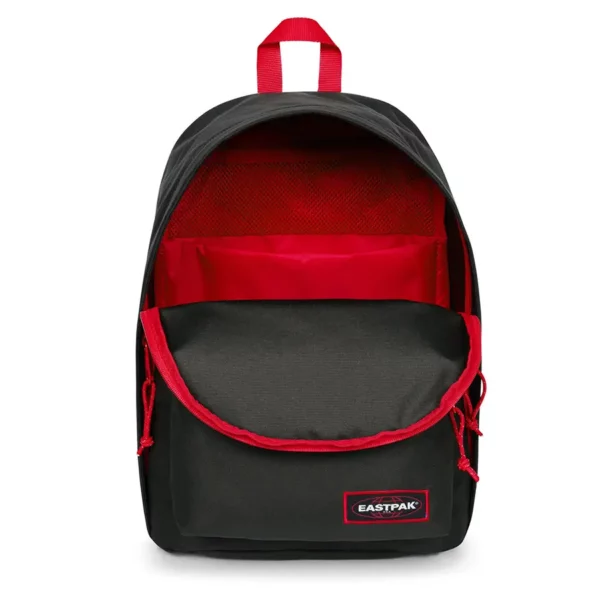 Eastpak Out Of Office hátizsák Kontrast Scarlet színben, párnázott hátrésszel és laptoprekesszel