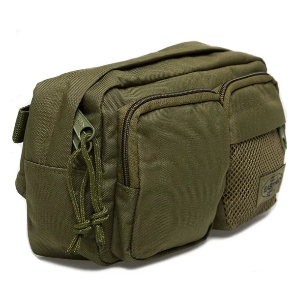 Eastpak Double crossbody övtáska – dark grass - zöld színben, két elülső zsebbel és állítható pánttal